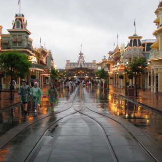 10 top tips for having fun in the rain at Walt Disney World!!!!